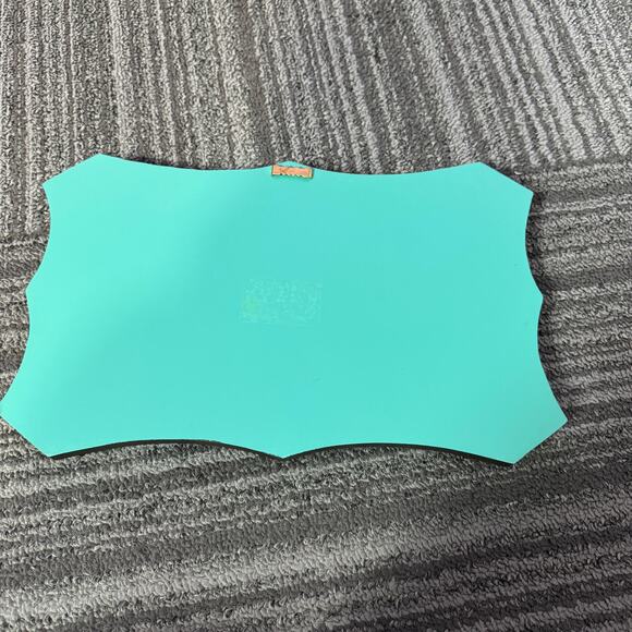 Rustic “Cowboys Welcome” Western Wall Sign | Turquoise Metal Décor | Barbed Wire - Picture 2 of 6